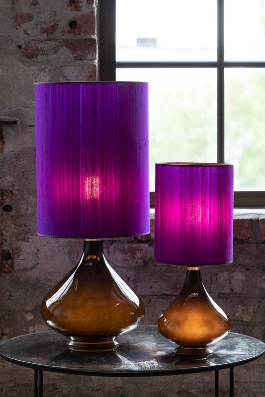 Flavia negra mini, Seda Morada, H 48cm